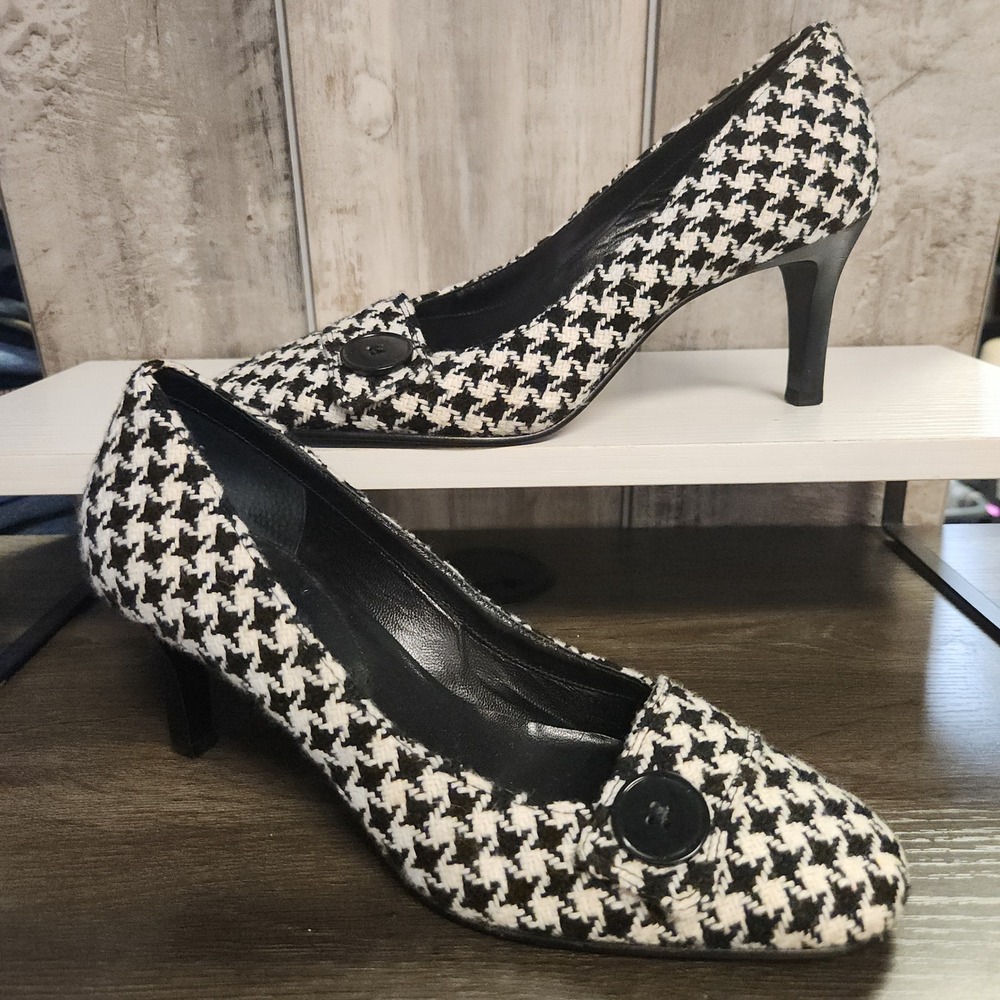 Vintage Y2K Black White Tweed Pumps Womens 8.5 Herringbone Punk Coquette‎ Heels